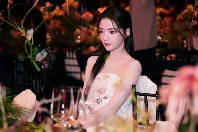 穿墙挂下载技术原理示意图